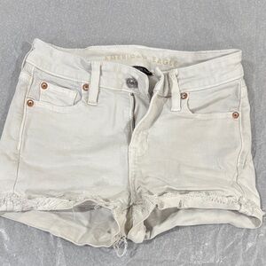American Eagle Outfitters Women's Cream Jean Shorts